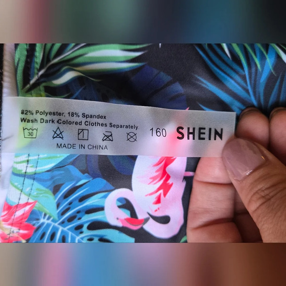 Teen Girls Tropical Print Ruffle Trim Bikini Set - Picture 5 of 6